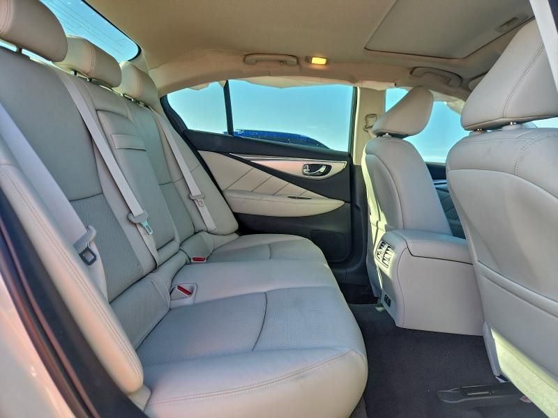 2024 Infiniti Q50 Luxe