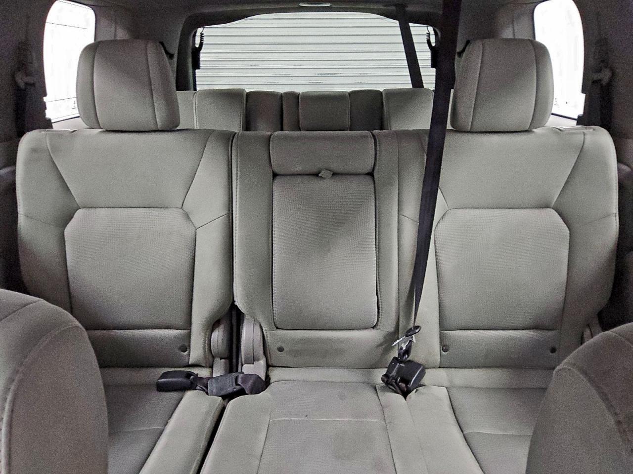 2015 Honda Pilot lx