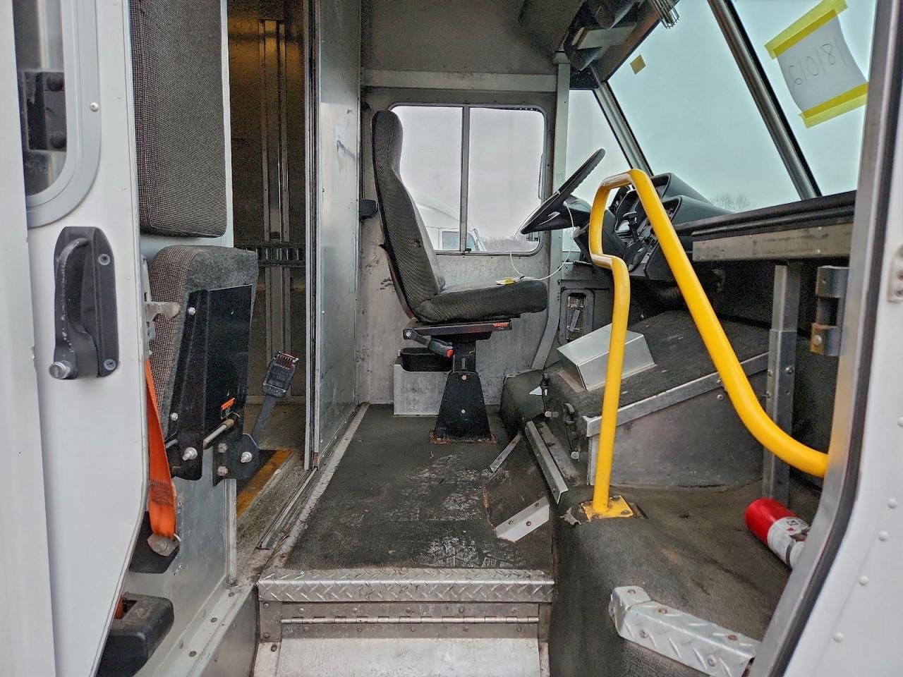 2018 Freigliner 2018 Freightliner MT45 Delivery Truck