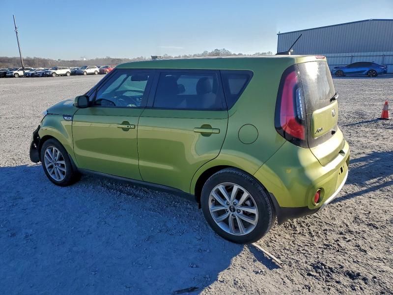 2017 KIA Soul +