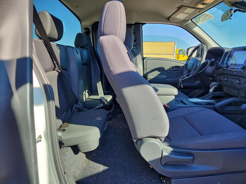 2024 Nissan Frontier s