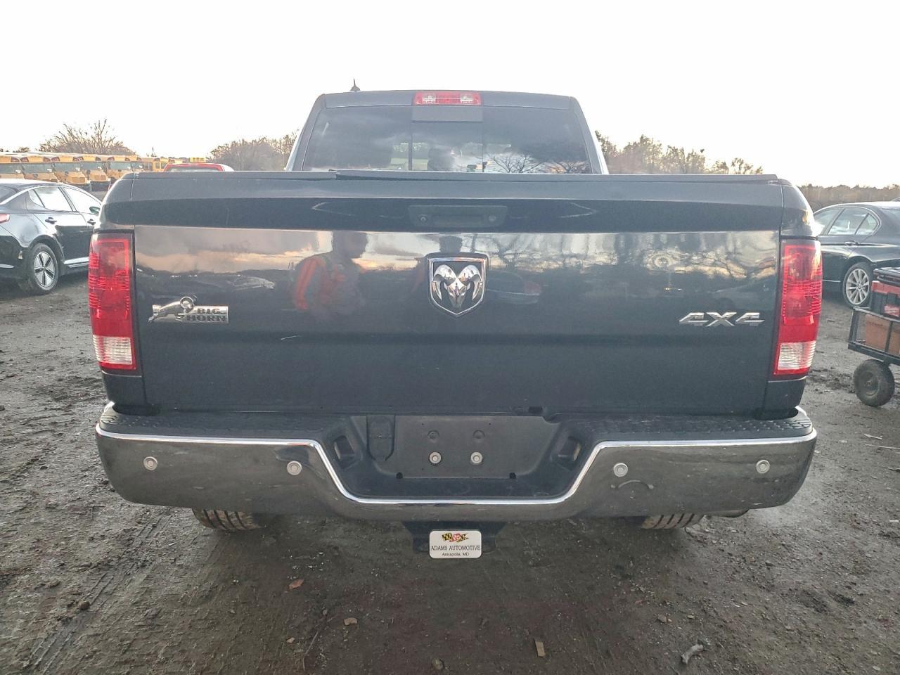 2015 Dodge RAM 1500 SLT