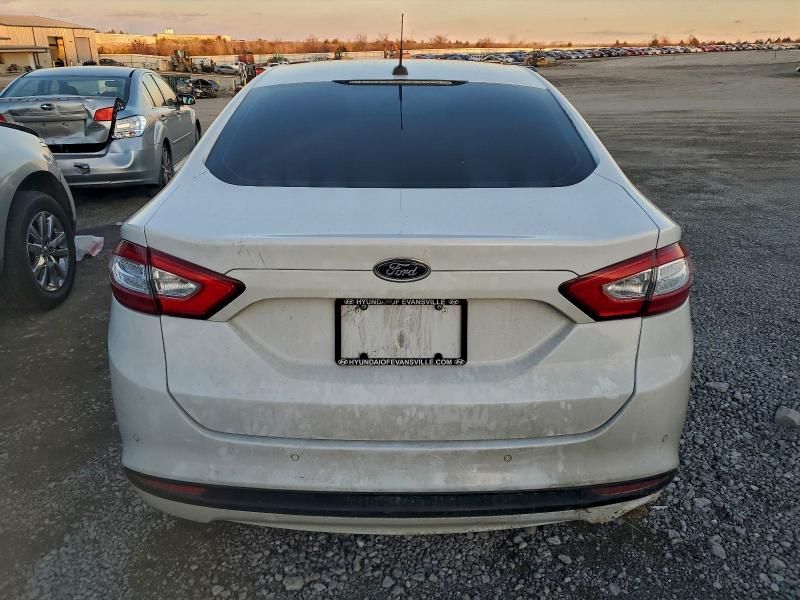2015 Ford Fusion se