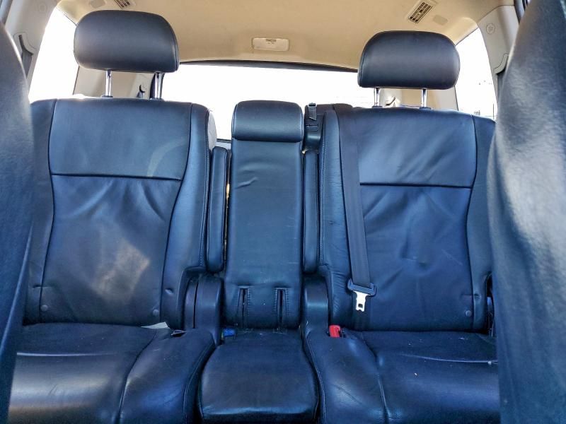 2011 Toyota Highlander Base