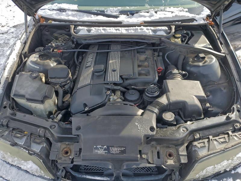 2000 BMW 323 i
