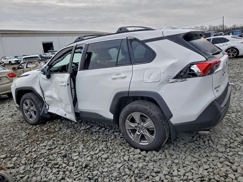 2025 Toyota Rav4 xle