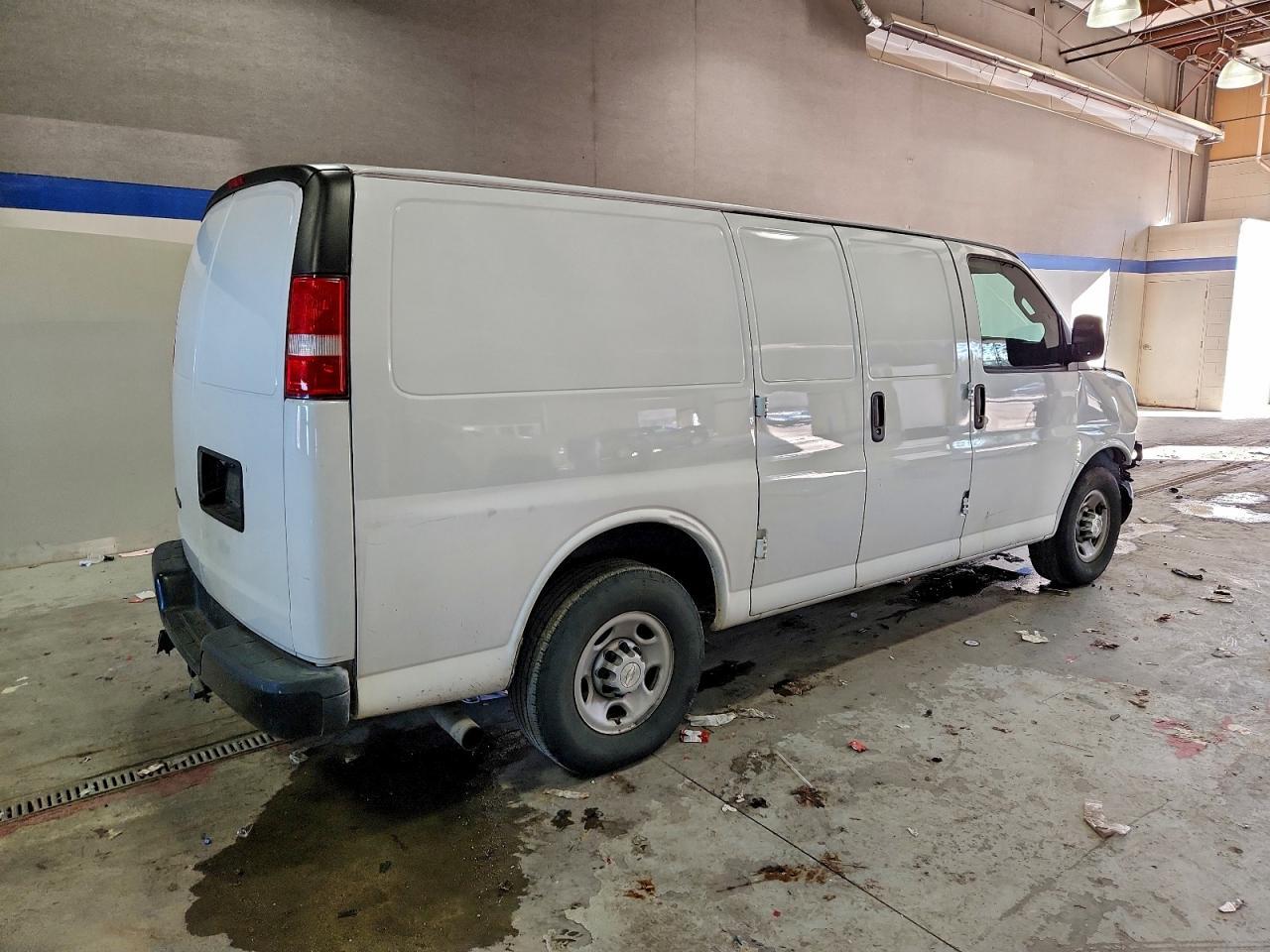 2018 Chevrolet Express 2500 Delivery Van