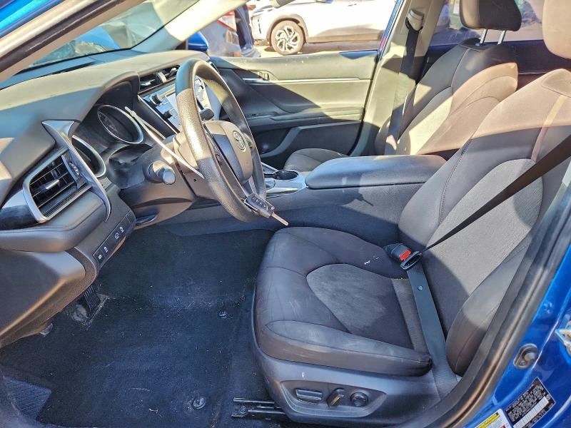 2020 Toyota Camry le