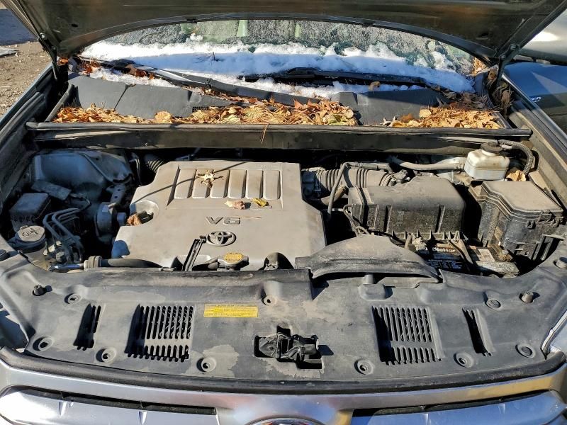 2012 Toyota Highlander Limited