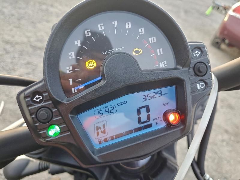 2024 Kawasaki EN650 D