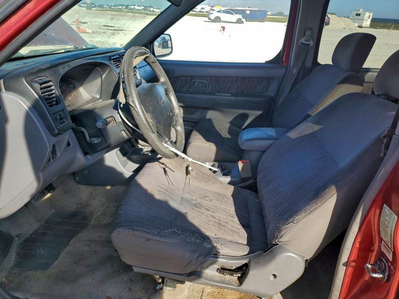 2000 Niss Frontier Crew Cab XE