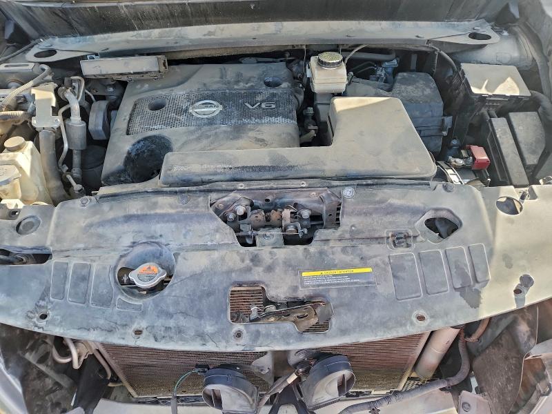2016 Niss Pathfinder sv