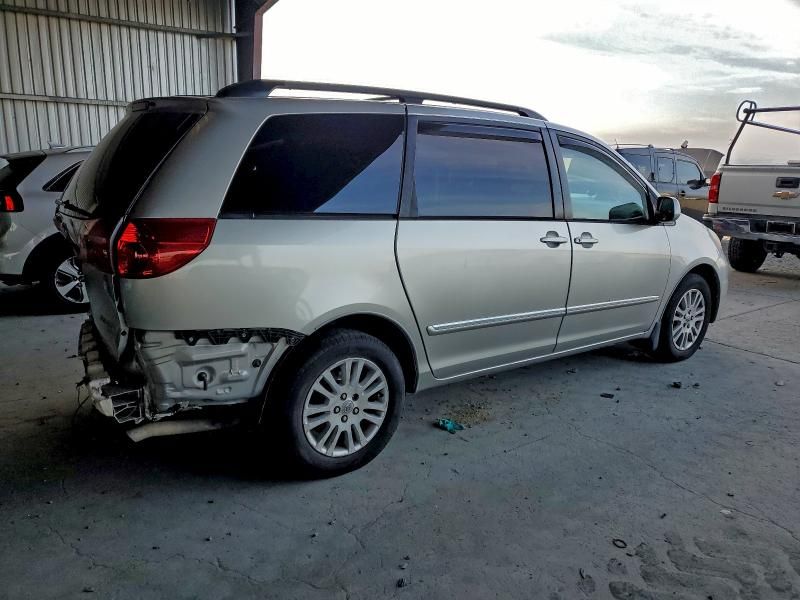 2006 Toyota Sienna xle