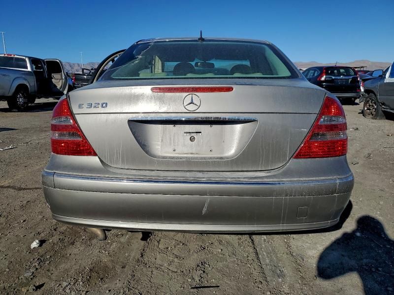 2005 Mercedes-Benz E 320