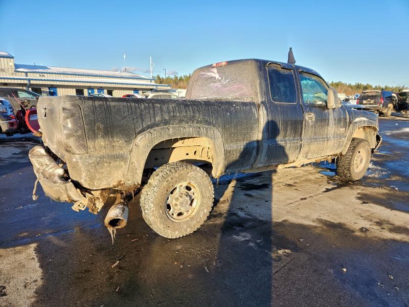 2003 GMC Sierra K2500 Heavy Duty
