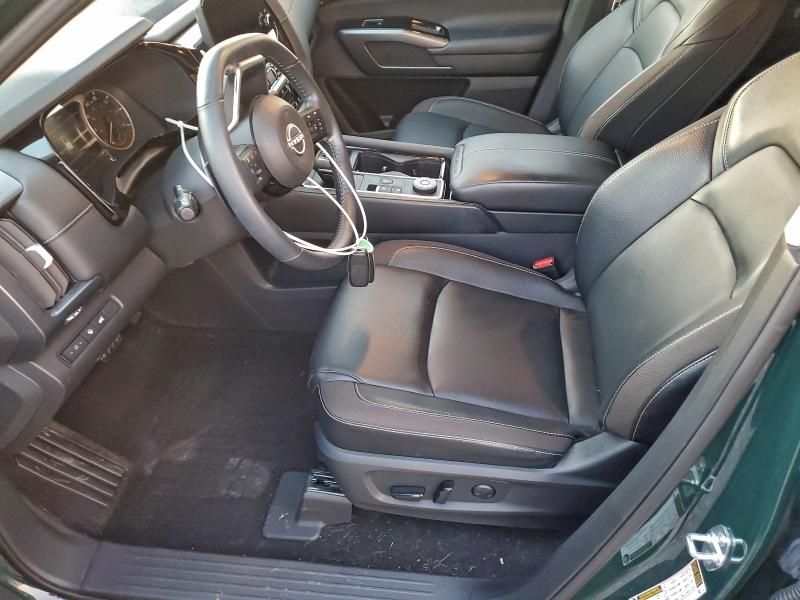 2023 Nissan Pathfinder sl