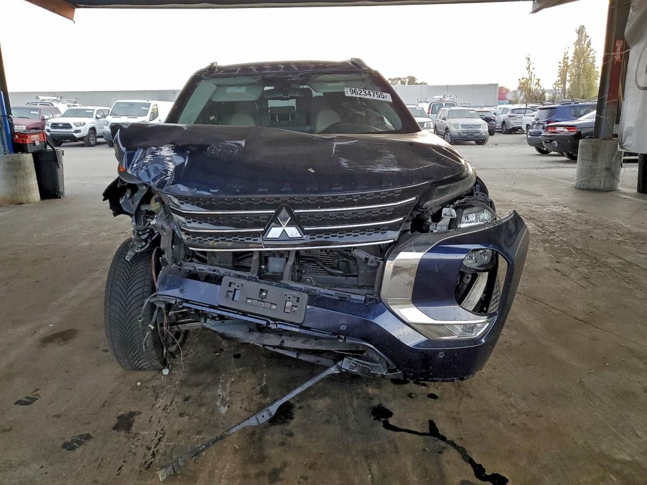 2023 Mitsubishi Outlander sel