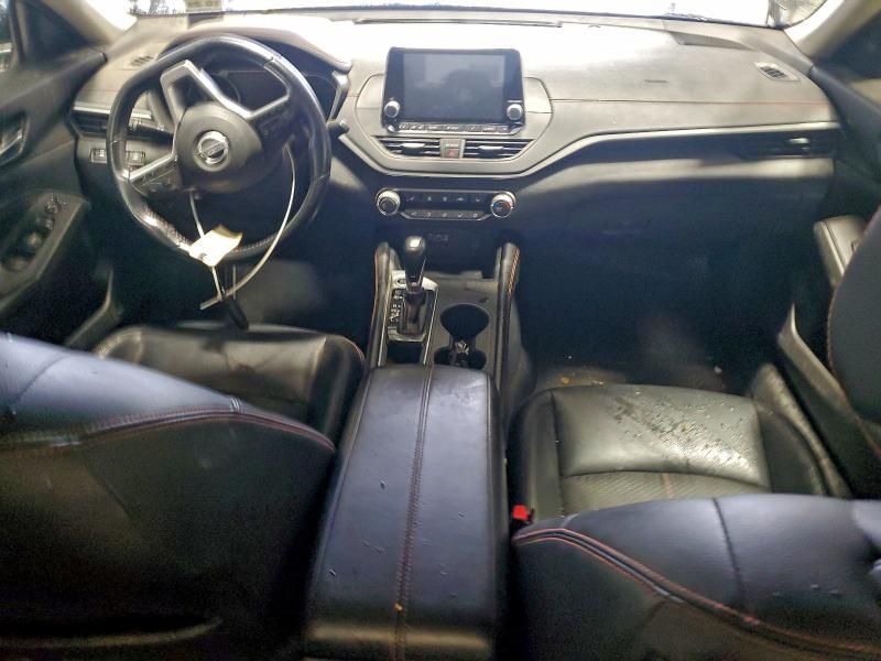 2020 Nissan Altima sr