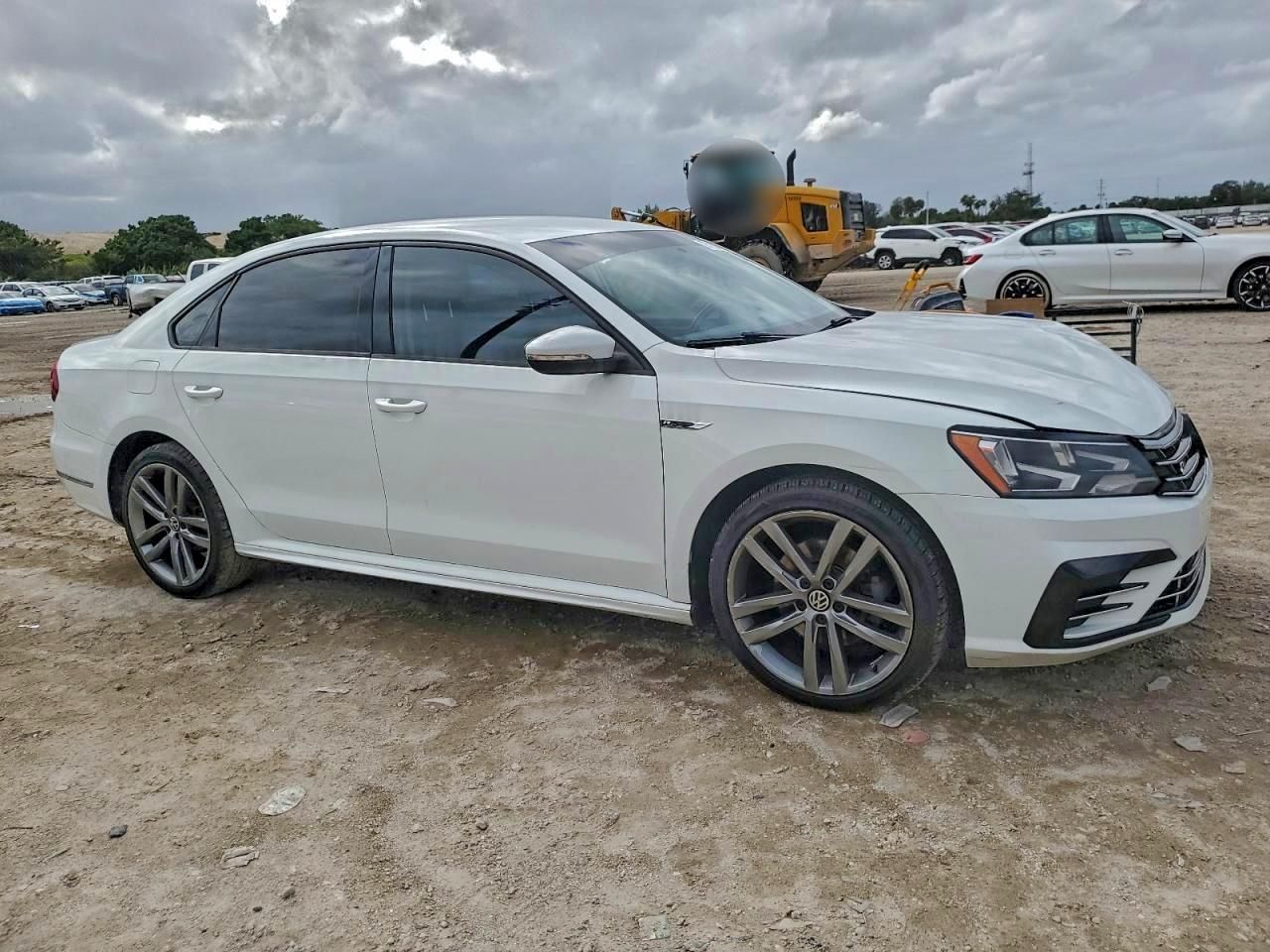 2018 Volkswagen Passat s