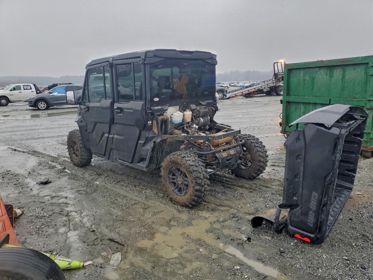 2025 Can-Am Defender Utility Vehicle