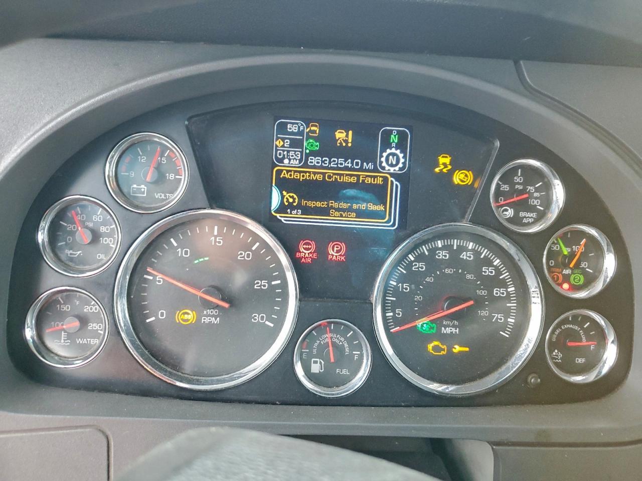2022 Kenworth T680 Semi Truck