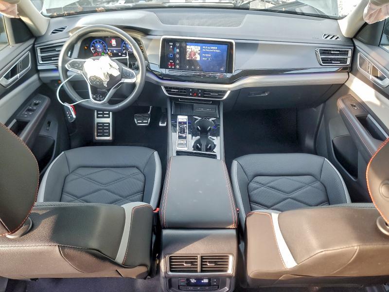 2025 Volkswagen Atlas Peak Edition se