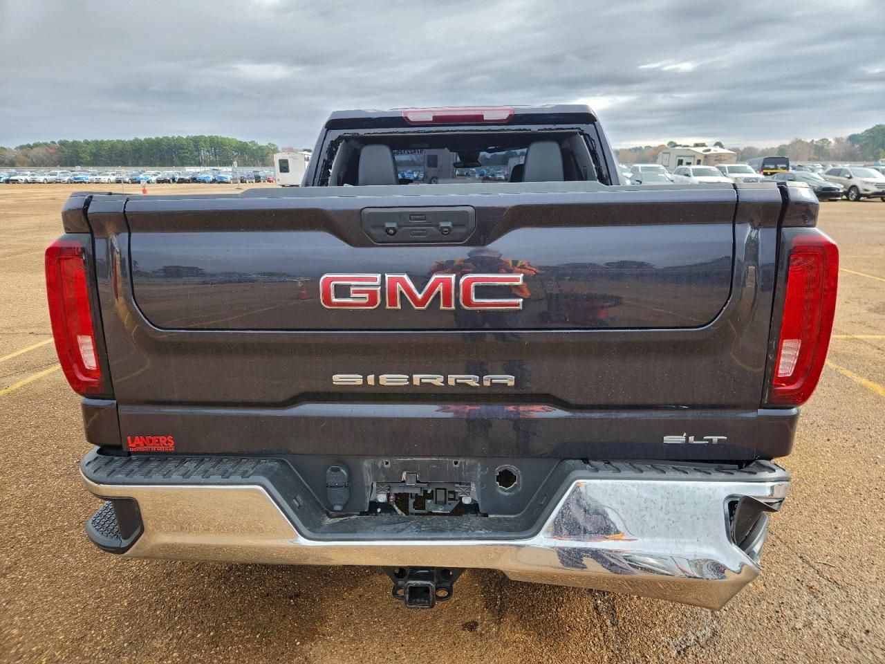 2024 GMC Sierra K1500 slt