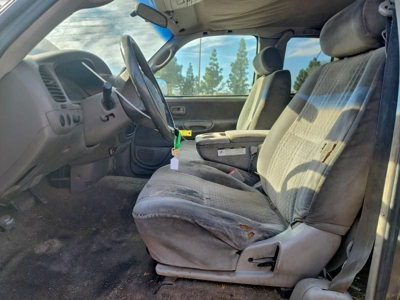 2003 Toyota Tundra Access cab SR5