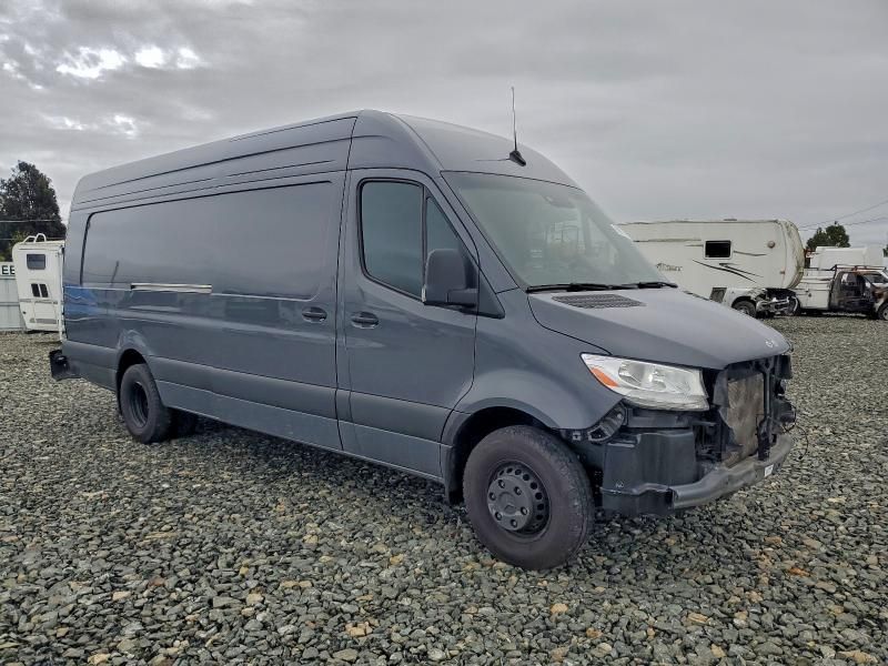 2024 Mercedes-Benz Sprinter 3500