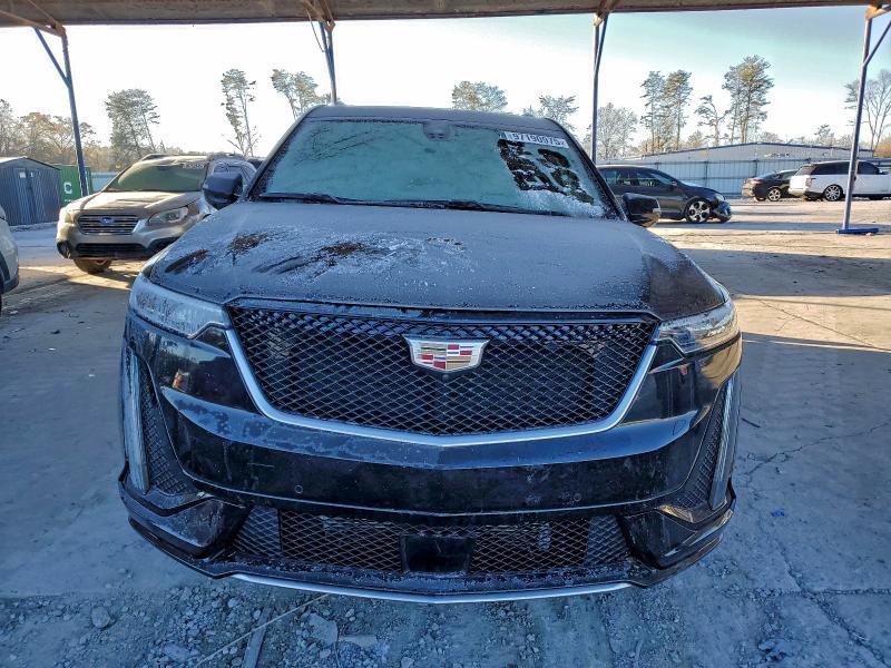 2025 Cadillac XT6 Sport