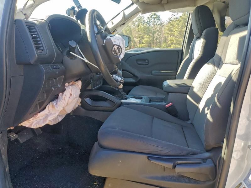 2024 Nissan Frontier s