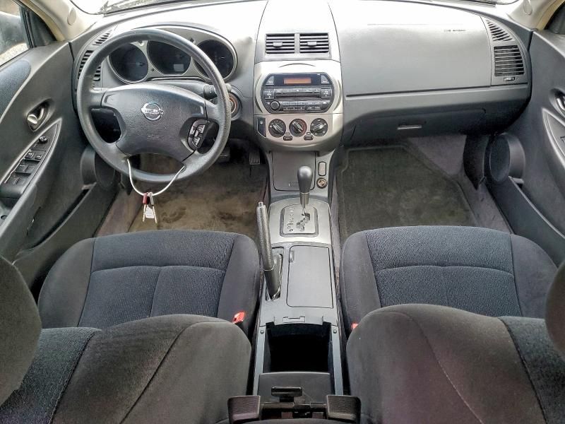 2004 Nissan Altima Base