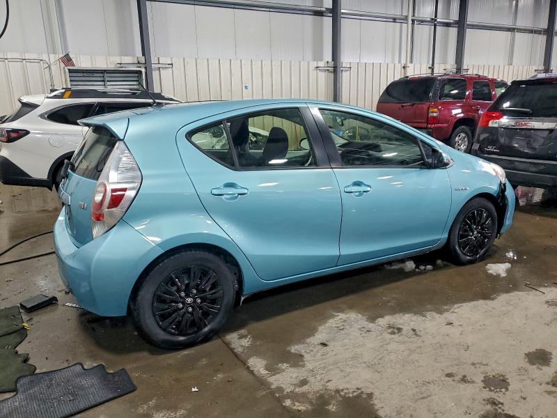2013 Toyota Prius c