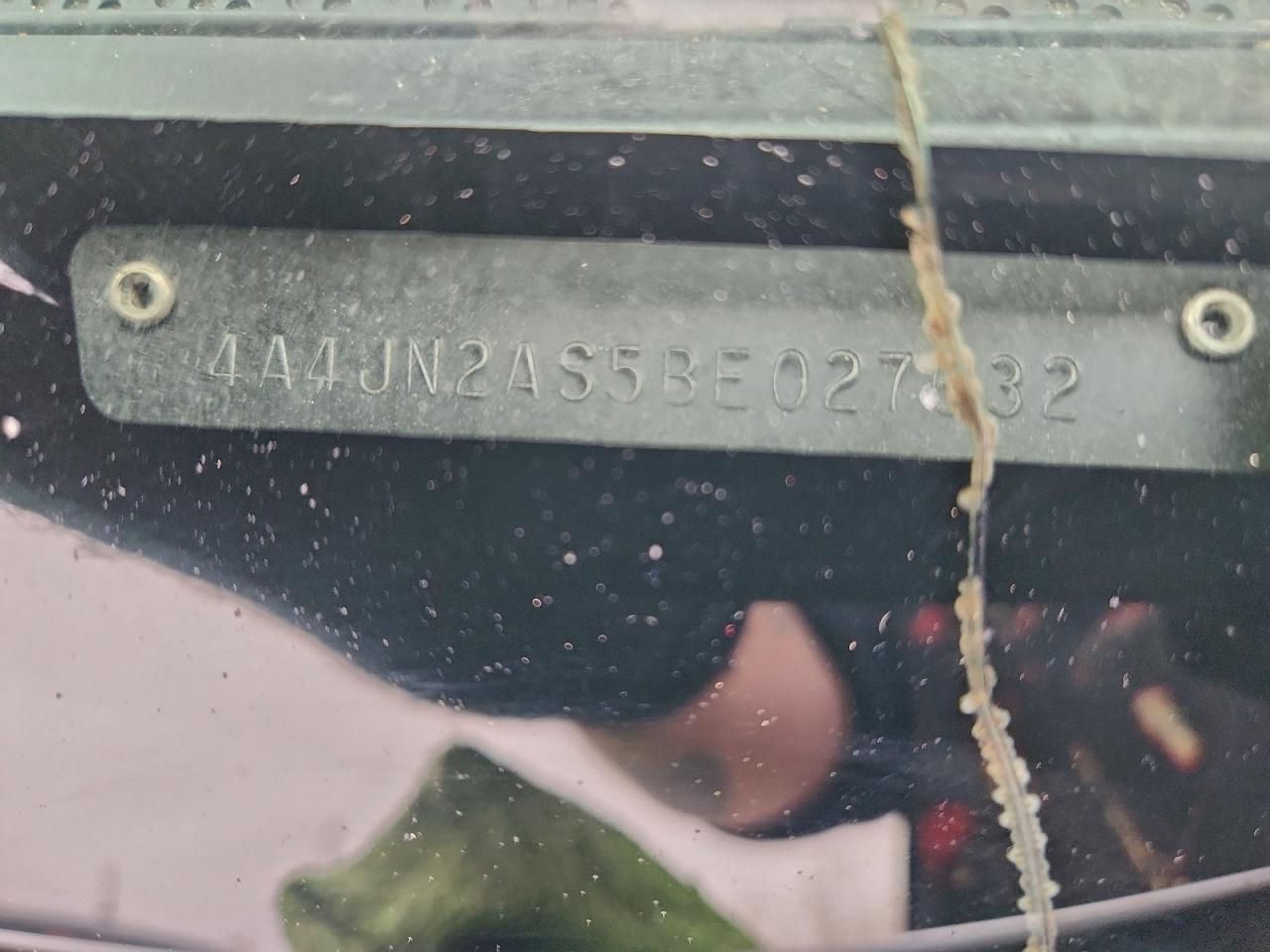 2011 Mitsubishi Endeavor ls