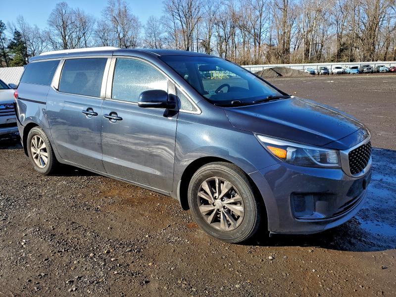 2016 KIA Sedona lx