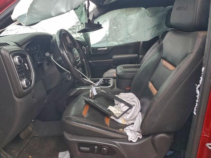 2021 GMC Sierra K1500 AT4