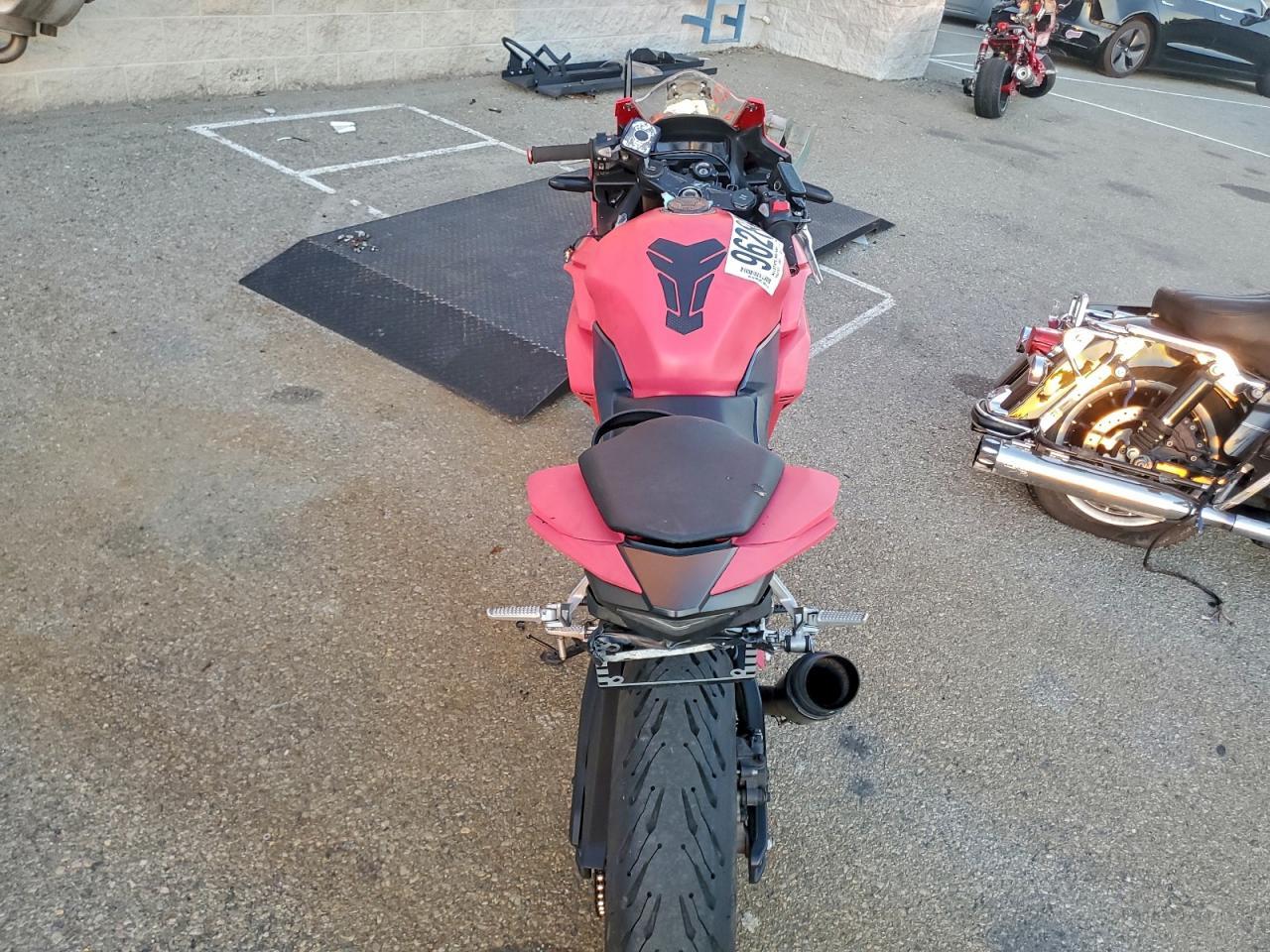 2022 Honda CBR500 RA