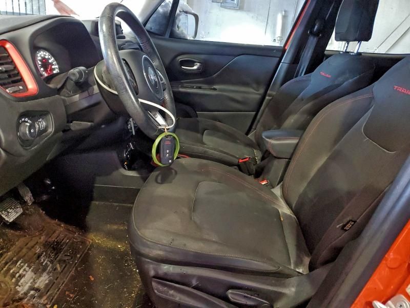 2015 Jeep Renegade Trailhawk