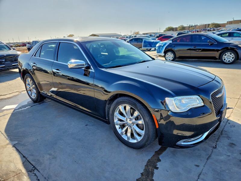 2018 Chrysler 300 Limited