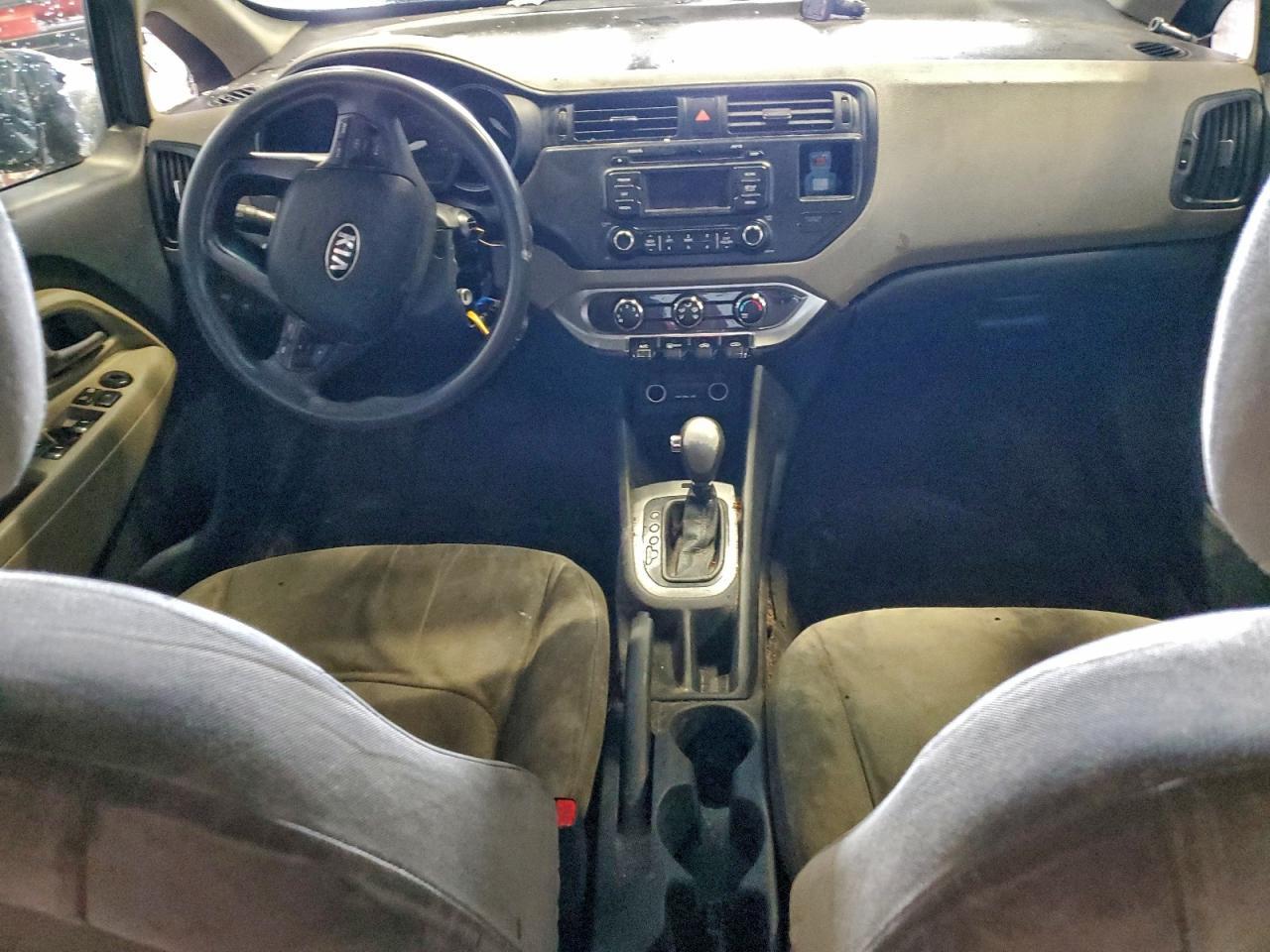 2014 KIA Rio lx