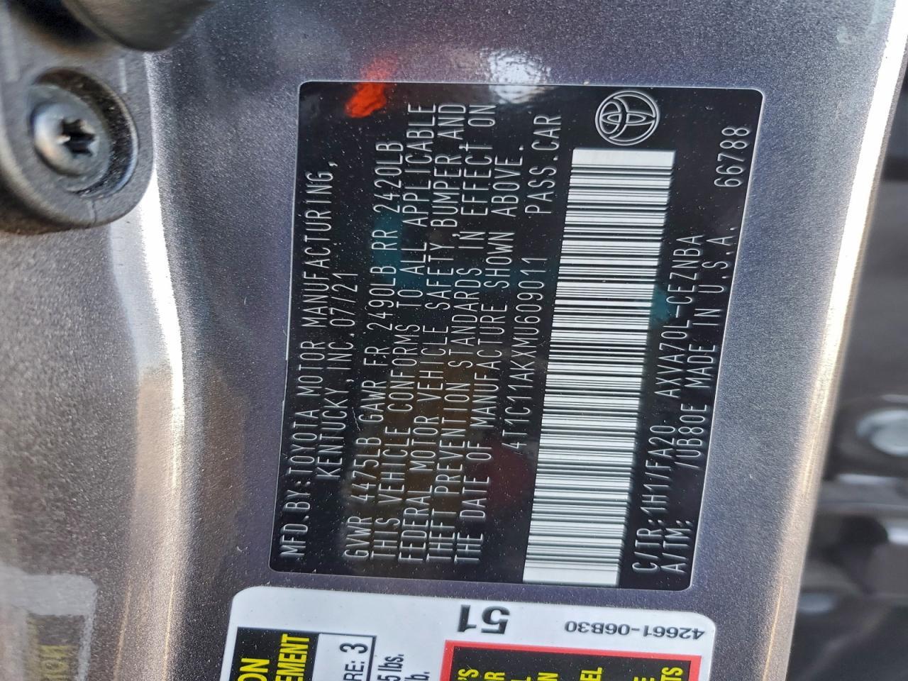 2021 Toyota Camry le
