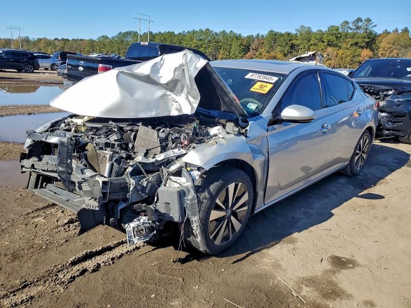 2020 Nissan Altima sl
