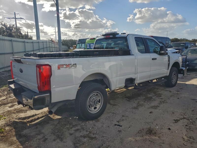 2025 Ford F350 Super Duty