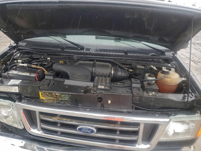 2004 Ford Econoline E150 Van