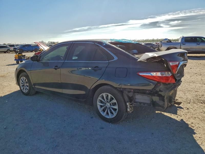 2017 Toyota Camry le