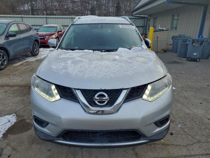2015 Niss Rogue