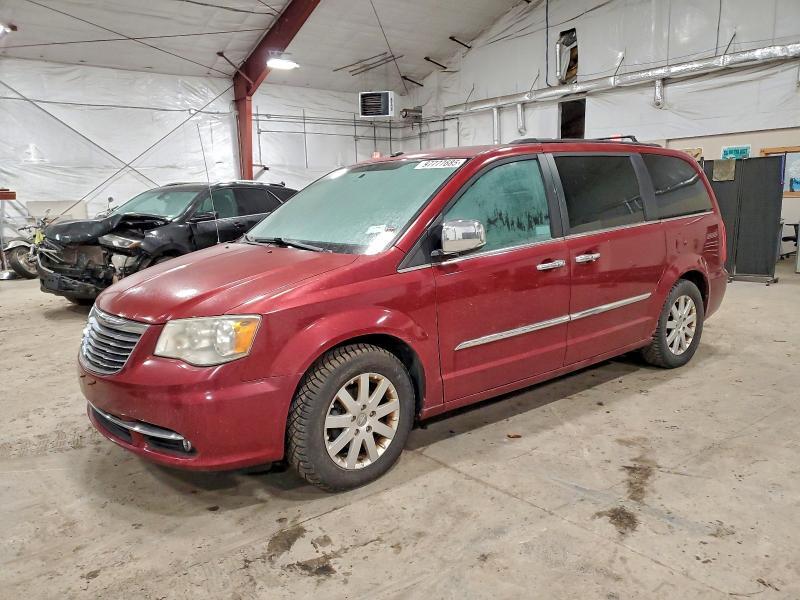 2011 Chrysler Town & Country Touring l