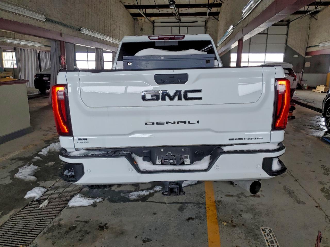 2024 GMC Sierra K2500 Denali Ultimate