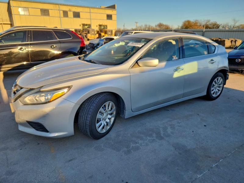 2018 Niss Altima 2.5 s