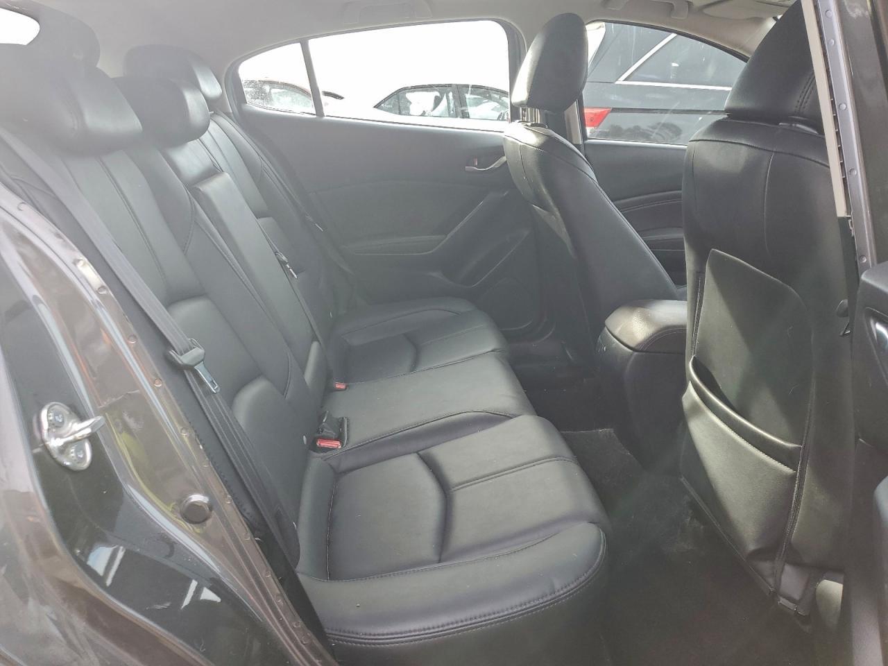2018 Mazda 3 Touring